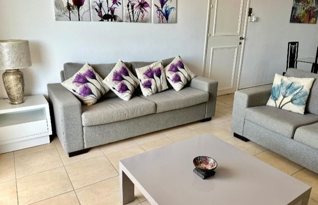 Stunning Spacious 2-bed Apartment in Liopetri - Foto 16