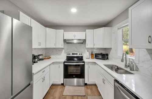 4 Beds, Near UNC, Packnplay, walk to Golf, Kids Essentials - Foto 19