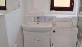 Kelpies Serviced Apartments- McLaughlan - Photo 5