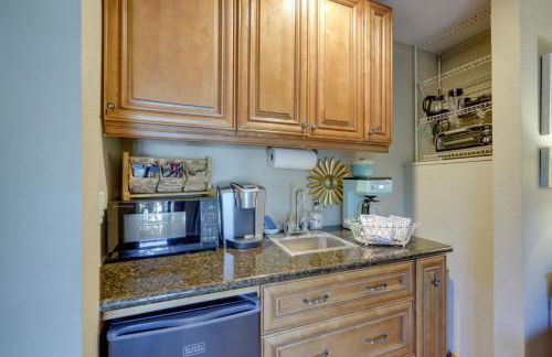 Chic Peaceful Retreat 16 Mi to Beaches and Wineries! - Foto 6