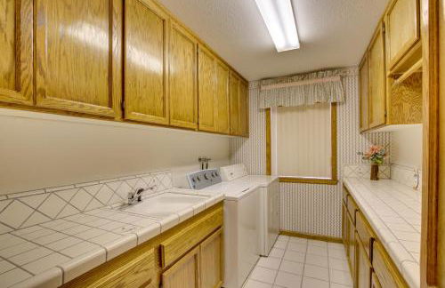 Spacious California Oasis Patio, Fireplace and Pool - Foto 30