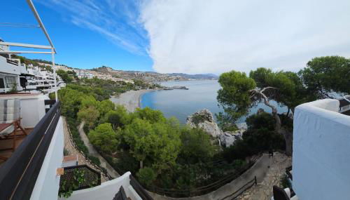 MARINA BEACH FRONT - Photo 3