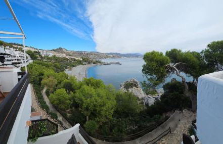 MARINA BEACH FRONT - Photo 3