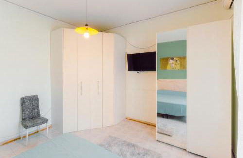 Locri Beautiful Modern Three-Room Apartment - Foto 8