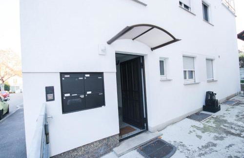 ALFA Stuttgart 3 Zimmer 6 Betten Apartment Zuffenhausen Porsche Bosch BZ WLAN EBK WM - Foto 23