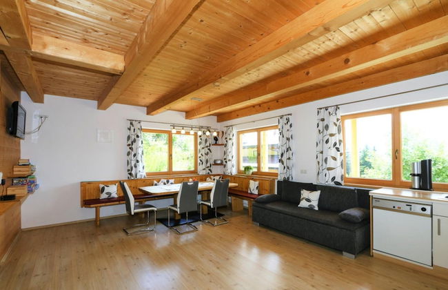 Chalet in Zell am Ziller Near Ski Lifts - Foto 10