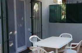 Karina, to the beach with terrace and private parking - Foto 1