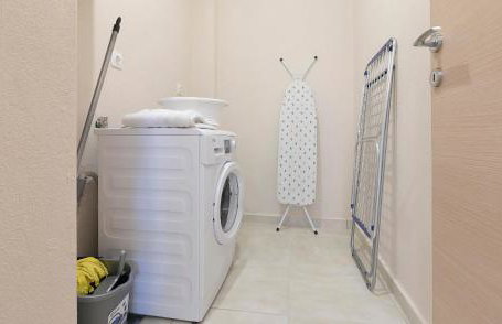 Palm Tree Apartments #FeelsLikeHome - Photo 3