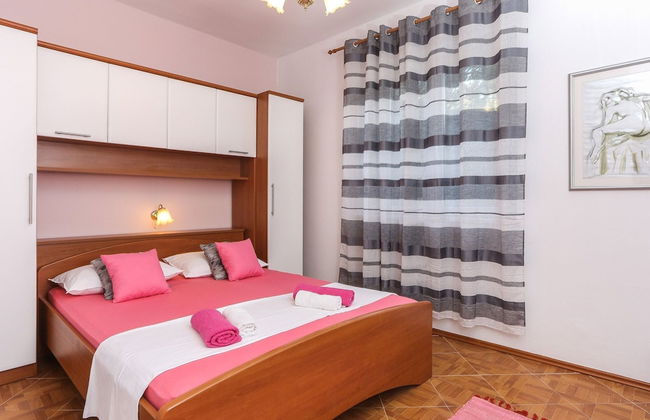 Apartments Lina - Two Bedroom Apartment With Terrace - Foto 2