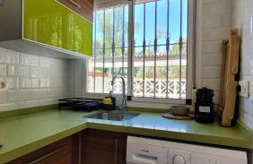 "COZY HOME", TERRACE, PARKING and POOL - Photo 18