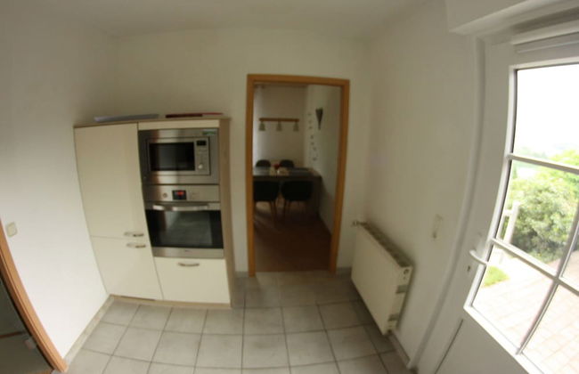 Garden-view Apartment in Heringhausen Lake City Centre - Photo 9