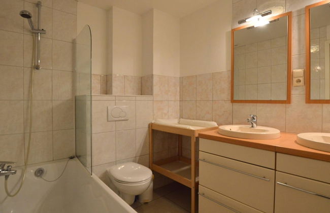 Holiday Home in Robertville Near Lake & Sauna - Photo 19