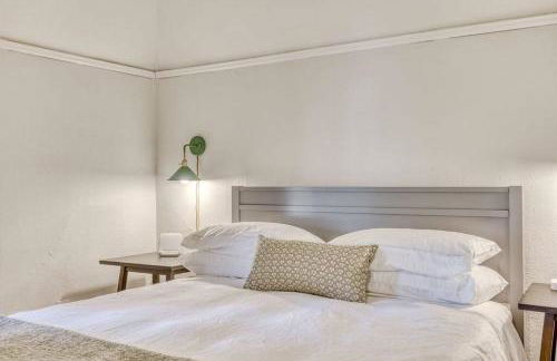 Landmark 23 - Photo 41