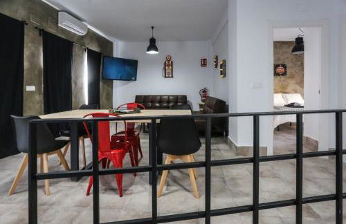 Apartamento independiente con parking privado gratuito y terraza de ensueño junto al Teatro Romano - Foto 6