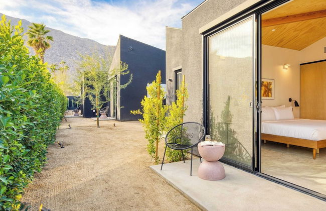Blackhaus Suites by AvantStay – Modern Comfort in Downtown Palm Springs - Foto 25