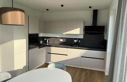 HausLIEBLINGSPLATZ - am Meer - Luxus Villa mit 4 Schlafzimmern, 3 Badezimmern Sauna, Kamin, Weber-Grill und Wallbox - Foto 11