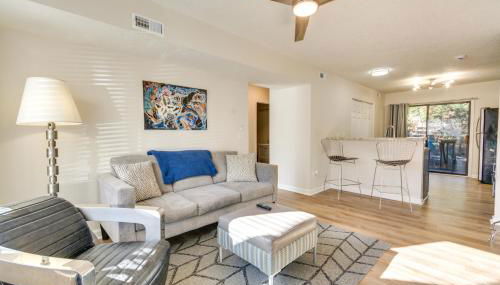 15 Mi to Greensboro Archdale Condo with Fireplace - Foto 1