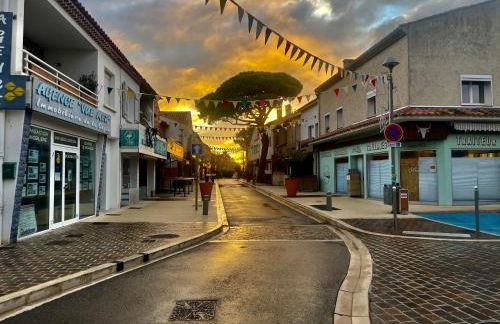 Le Club des Cigales - Foto 51