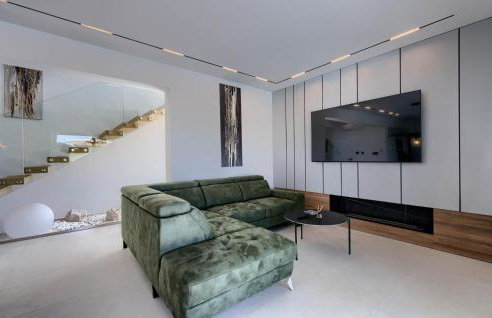 3 Bedroom Cozy Home In Nedescina - Foto 3