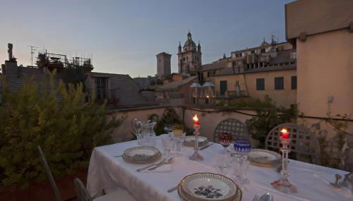 Sui tetti del centro di Genova by Wonderful Italy - Foto 2