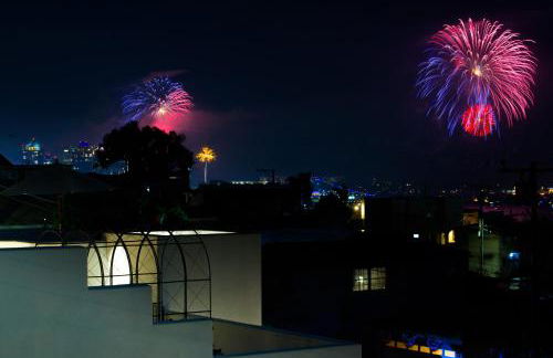 26' SUNDECK OCEAN Panoramic VIEWS with AC Fast WiFi -902Mbps - Foto 37