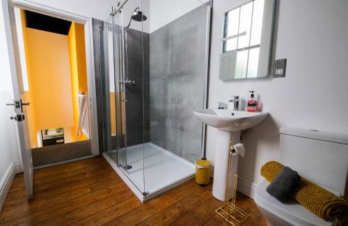 The Eden Warehouse - Gold Apartment, sleeps 6 - Foto 39