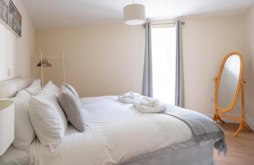 Crooked Cottage in picturesque Upper Oddington - Pass the Keys - Photo 17