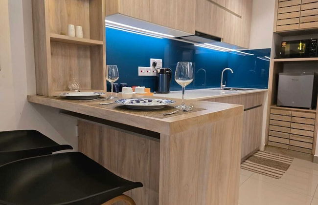 Ocean Breeze Condo - Photo 17