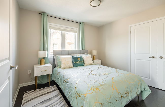 GLOBALSTAY Modern 3 BD House in Brampton - Photo 8