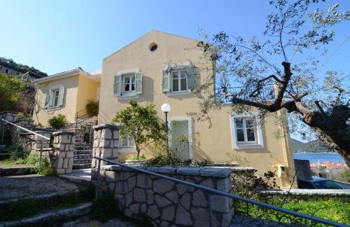 Yellow House Ithaca - Foto 34