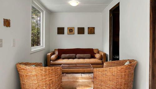 Awendaw Retreat 2 BR Cottage BBQ & Fire Pit - Foto 4