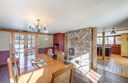 Charming Lovell Farmhouse - 17 Acres with Mtn Views! - Foto 8