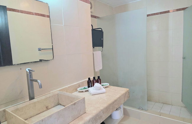 Oceanfront white sand beach condo - Foto 20