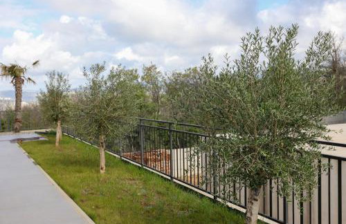 VILLA MARIS SMRIKA -heated pool - Foto 4