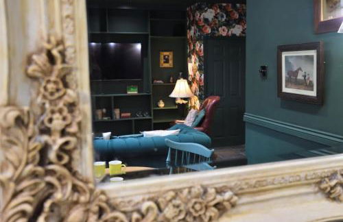 Samuels' a duplex apartment by Spires Accommodation in Lichfield City Centre - Foto 52