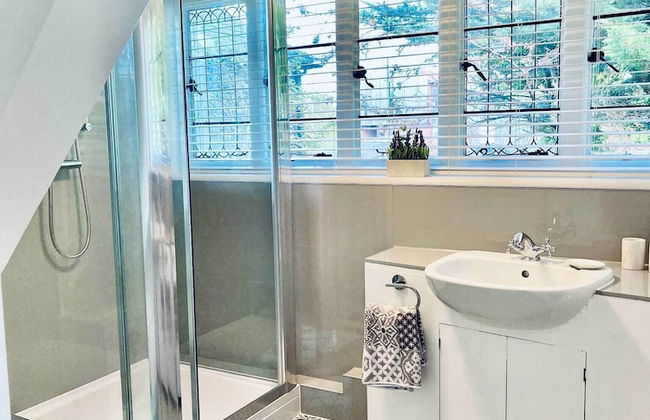 Walnut Tree House - Photo 10