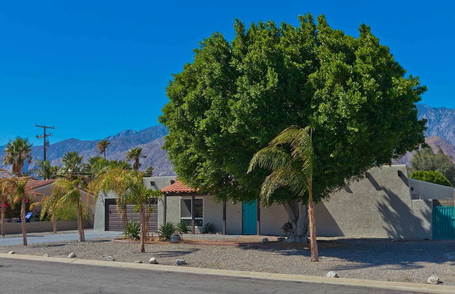 Modern Home w Private Pool Spa Pets Welcome - Foto 40