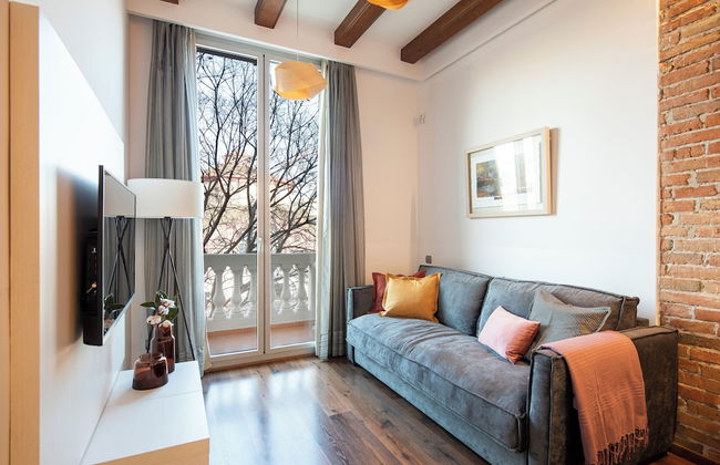 Aspasios Market Balconies - Photo 14