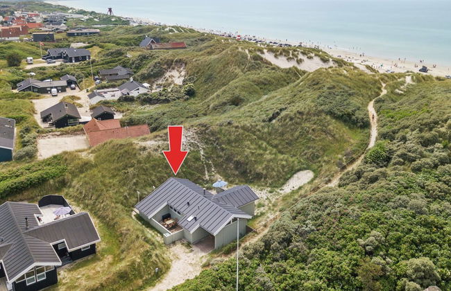 "Erwith" - 50m from the sea - Foto 1