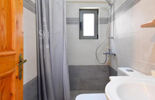 Otzia Bay House, 7 minutes walking distance from the beach - Foto 23