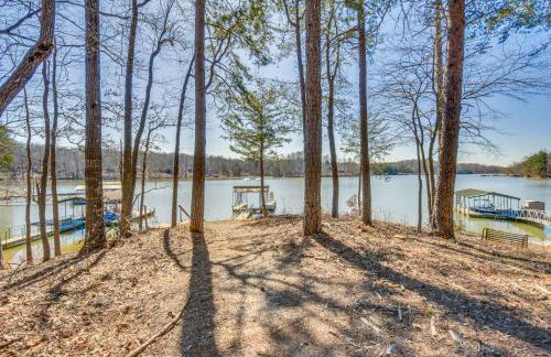 Lake Hartwell Retreat with 2-Tier Dock and Boat Slip! - Foto 30