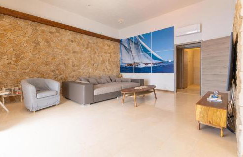 Lovely Apartment In Lukovo With Wifi - Foto 11