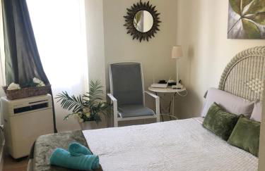 Luxury Oceanfront triplex in Cadiz - Photo 10