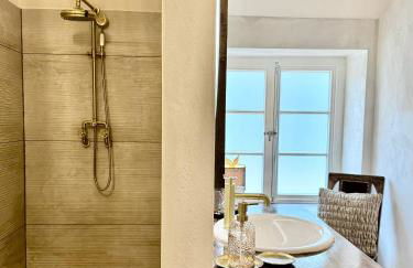 Oolt Huus No 1 I exklusives Wohnen im denkmalgeschützten Reetdachhaus - Foto 9