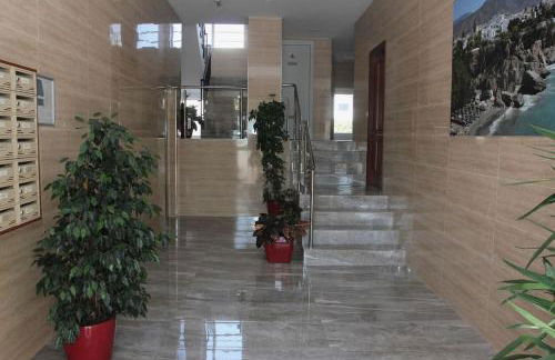 Nerja Gaviota holidays piscina y playa - Foto 7