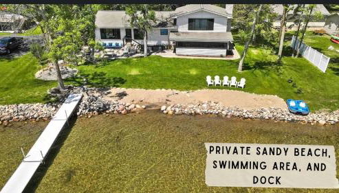 Life Is Good Lodge lakefront with sandy beach - Foto 2