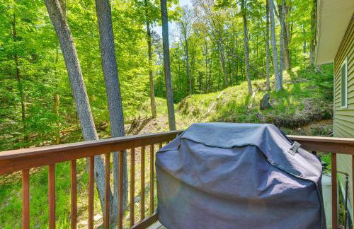 Game Room and Hot Tub Old Forge Home! - Foto 26