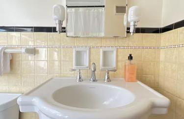 Spacious Omaha Retreat - Foto 14