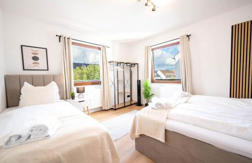 Malu Rooms - Attraktive Lage, Balkon, SmartTv, 24h Checkin, Waschmaschine, - Foto 11