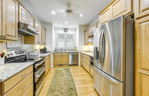 Keowee Key Condo with Lake Access! - Foto 8